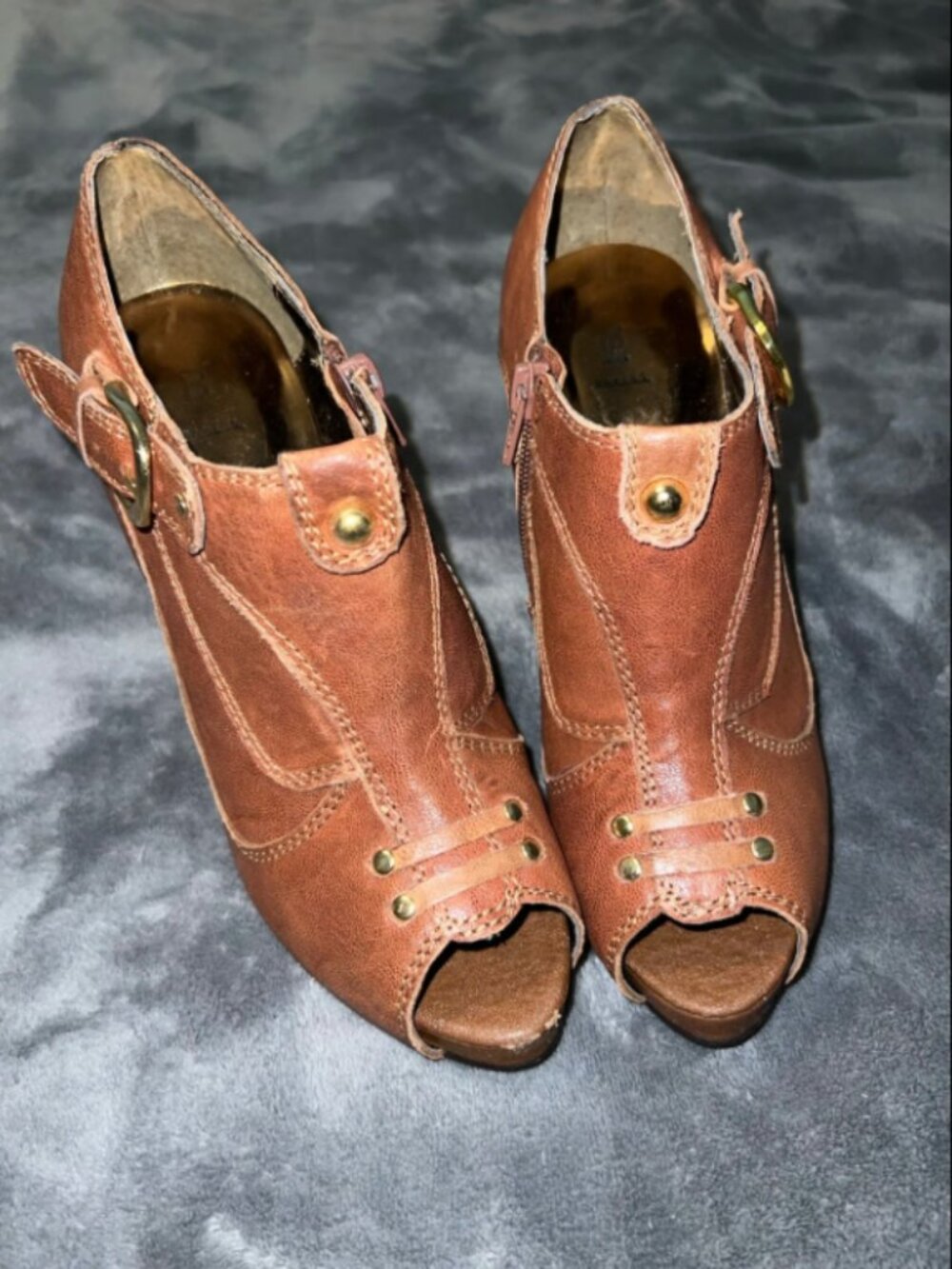Bakers Brown High Heels, Open Toed Ankel Booties